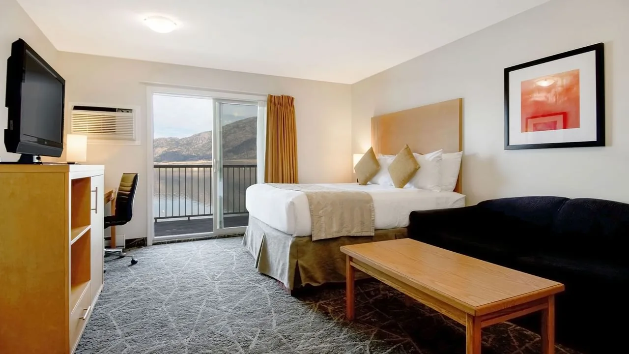 Premium hotel suite living and sleeping space