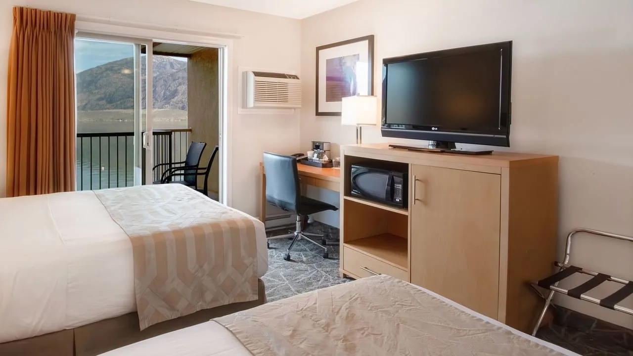 Hotel room with two queen beds